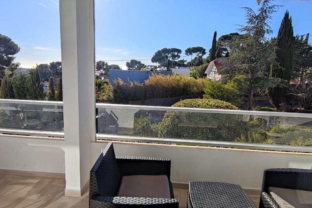 Sanary - T2Bis Sur Terrasse Apartment ภายนอก รูปภาพ